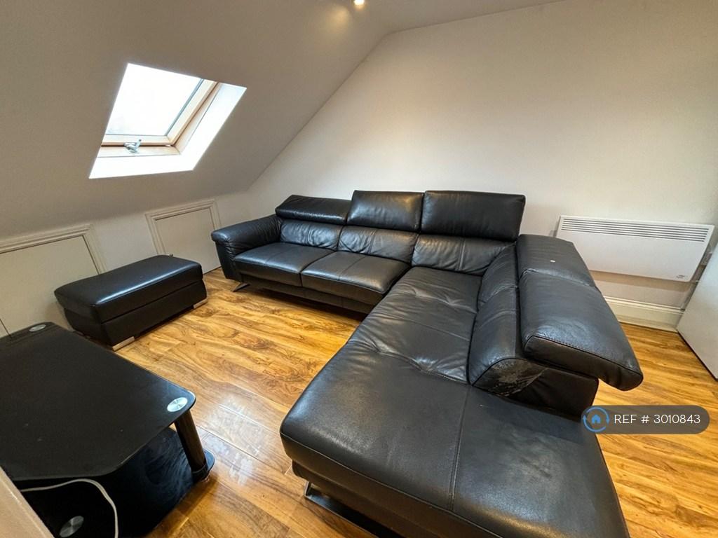 Apartment in London, Noel Park, West Green - View 2