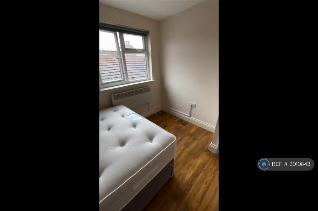 Apartment in London, Noel Park, West Green - View 5