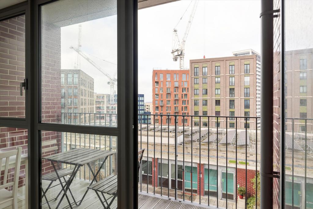 Apartment in London - View 3
