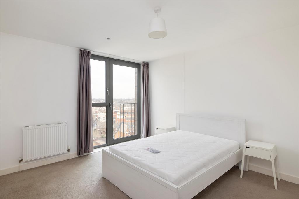Apartment in London - View 5