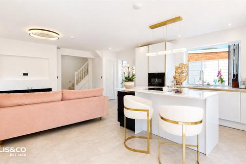 undefined, Charterhouse Avenue, Wembley, HA0