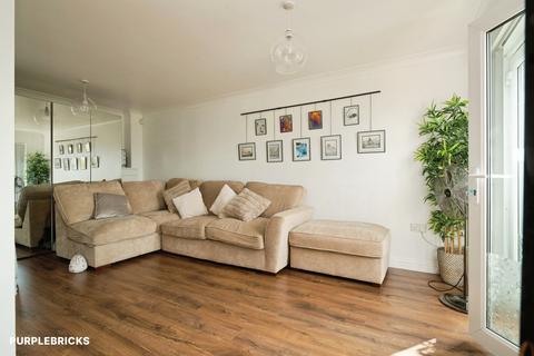 4 bedroom townhouse for sale, Moorland Gardens, Newport, NP19