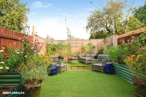 4 bedroom townhouse for sale, Moorland Gardens, Newport, NP19