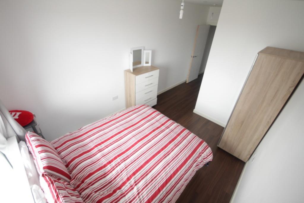 Apartment in Wembley - More