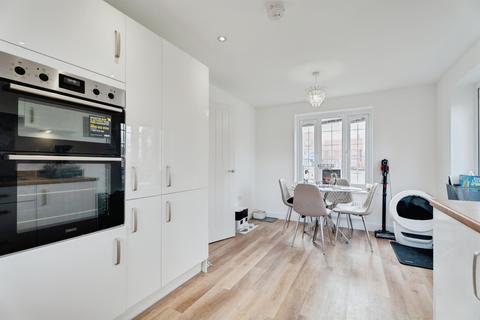 3 bedroom detached house for sale, Challis Circle, Stowmarket