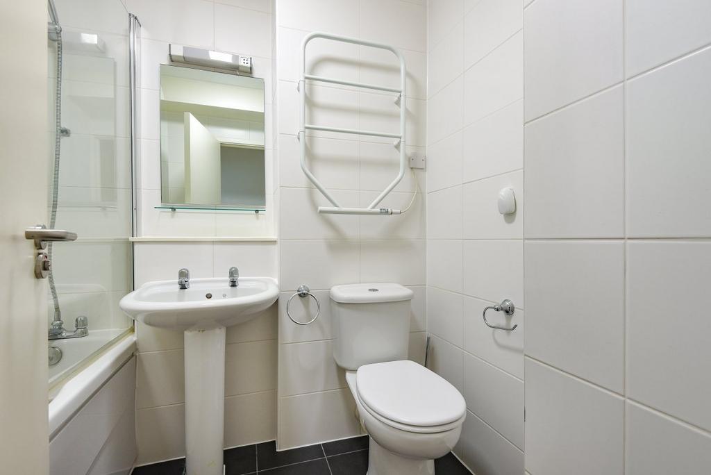 Apartment in London - View 4