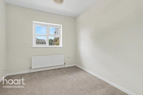 1 bedroom retirement property for sale, Abbs Cross Gardens, Hornchurch