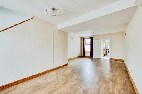 2 bedroom end of terrace house for sale, Ferndale Road, Swindon, Wiltshire, SN2
