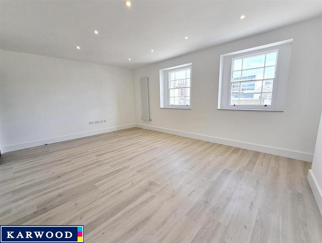 Apartment in London - View 2