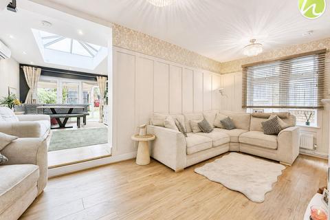 3 bedroom semi-detached bungalow for sale, Osborne Road, Basildon, SS16