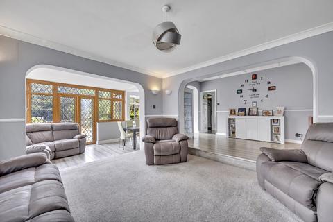 3 bedroom detached bungalow for sale, Orange Tree Hill, Romford, RM4