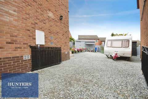 2 bedroom semi-detached house for sale, Central Drive, Hasland, Chesterfield, S41 0TX