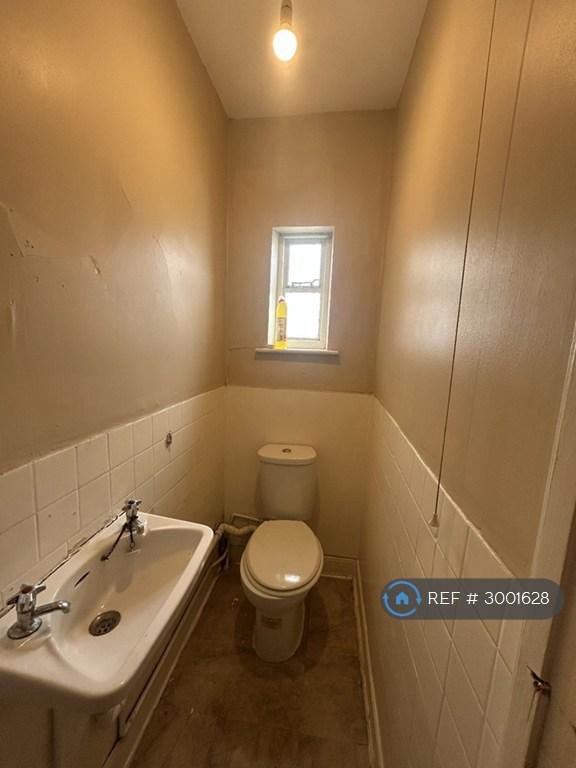 Apartment in Bristol - More