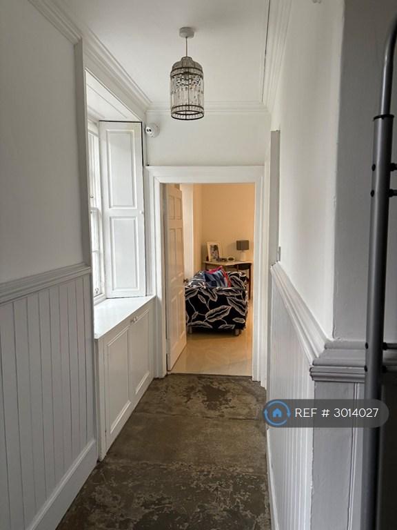 House in Edinburgh - View 2