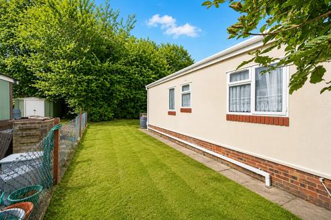 undefined, Drakes Drive, St. Albans