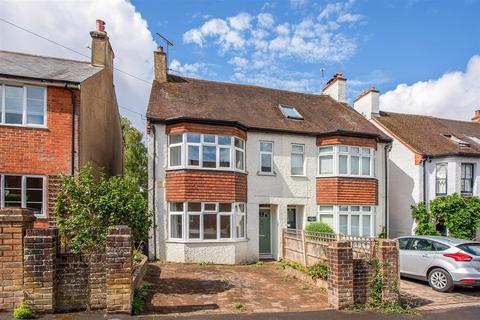 Weydon Hill Road, Farnham