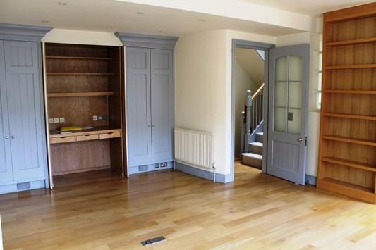 House in London - View 5