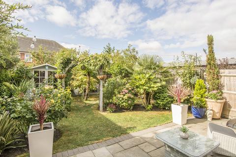 3 bedroom semi-detached house for sale, Cherry Tree Drive, Market Harborough