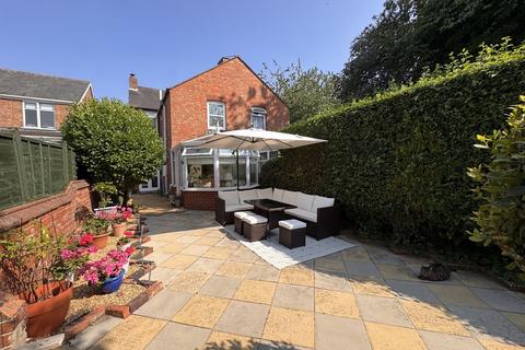 3 bedroom semi-detached house for sale, Kings Road, Melton Mowbray