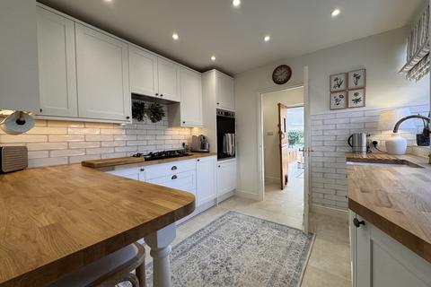 3 bedroom semi-detached house for sale, Kings Road, Melton Mowbray