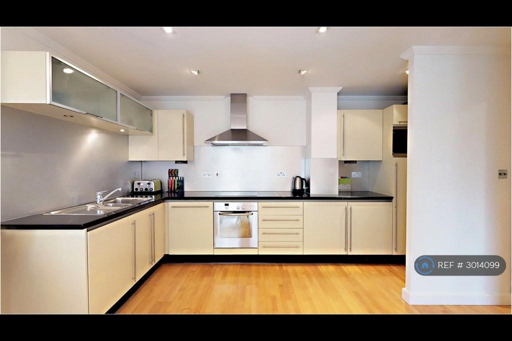 Apartment in London - View 3