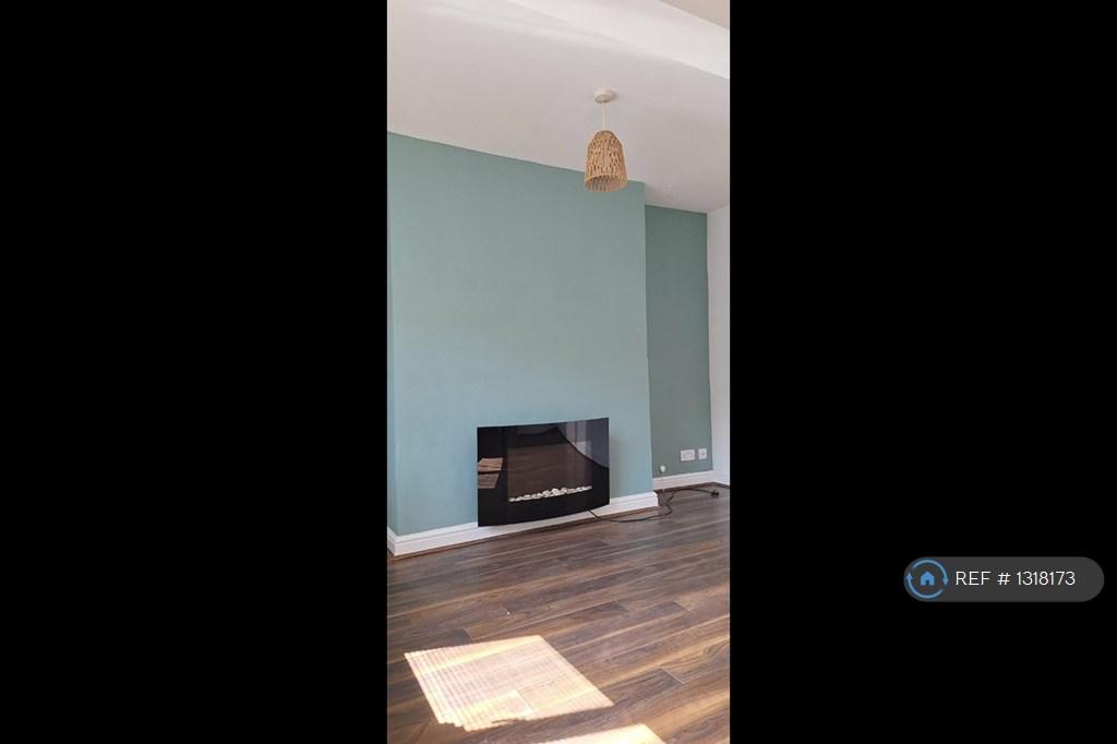 House in Sheffield, South Yorkshire - View 5