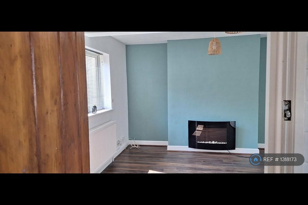 House in Sheffield, South Yorkshire - More