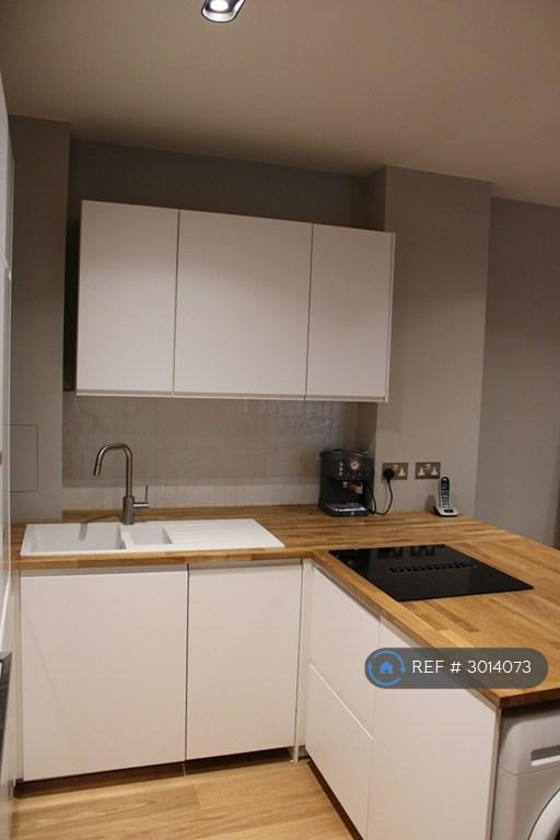 Apartment in London - View 4