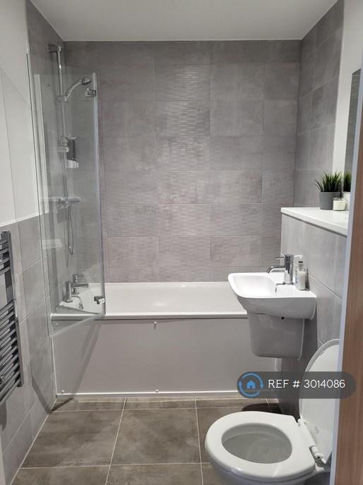 Apartment in Manchester - More