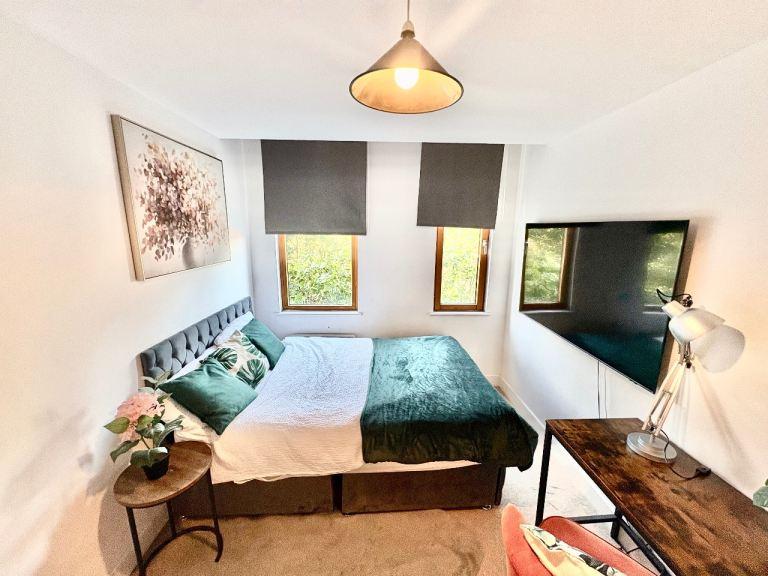 Apartment in Manchester - View 3