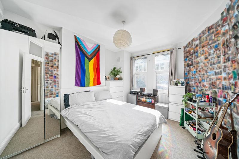 Apartment in London - View 2