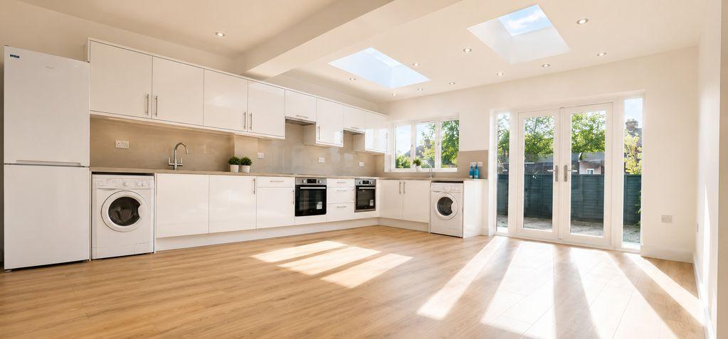 House in London - View 2