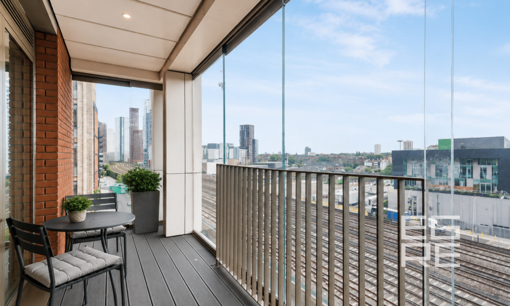 Apartment in London - View 5