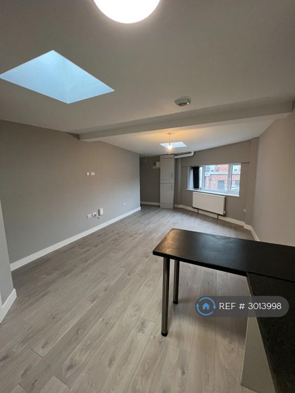 Apartment in Leicester, City of Leicester - View 5