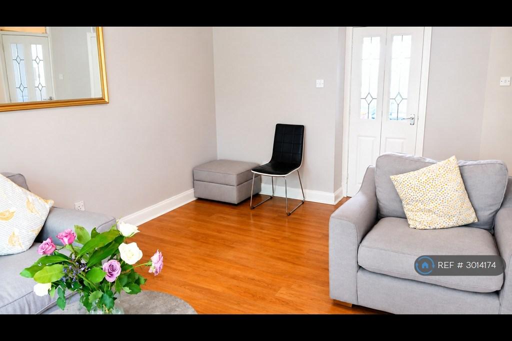 Apartment in Glasgow, Townhead - View 2