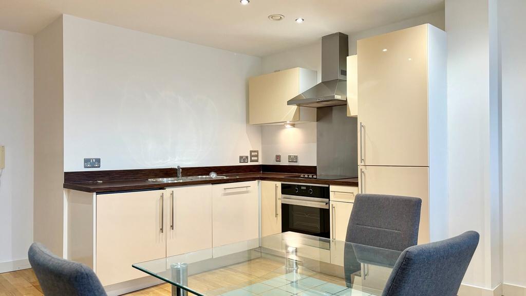 Apartment in Leeds - View 2