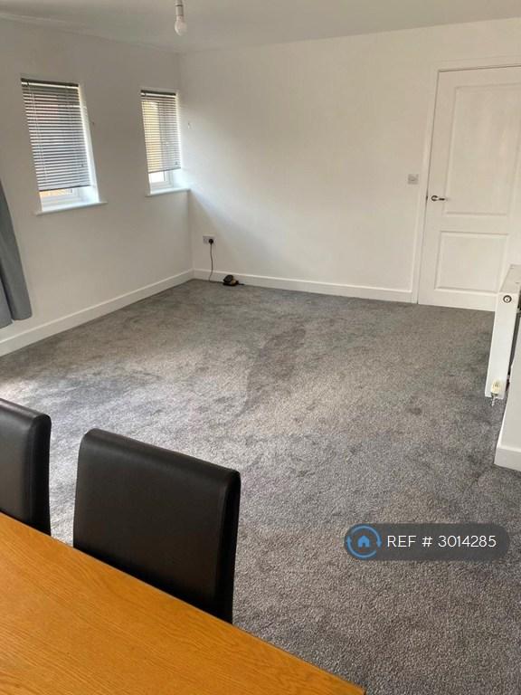 Apartment in London - View 3