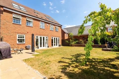 5 bedroom detached house for sale, Illustrious, Brooklands, Milton Keynes, MK10