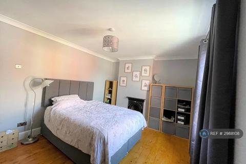 2 bedroom end of terrace house to rent, Howarth St, Leigh, WN7
