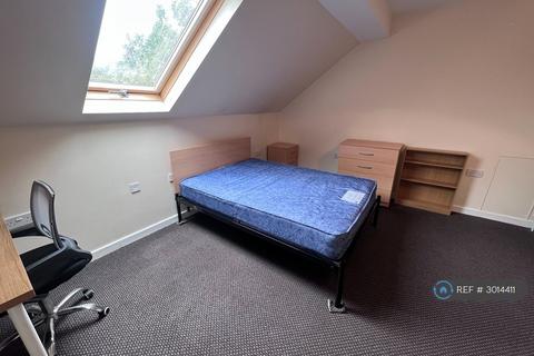 1 bedroom in a house share to rent, St Helens Avenue, Swansea, SA1