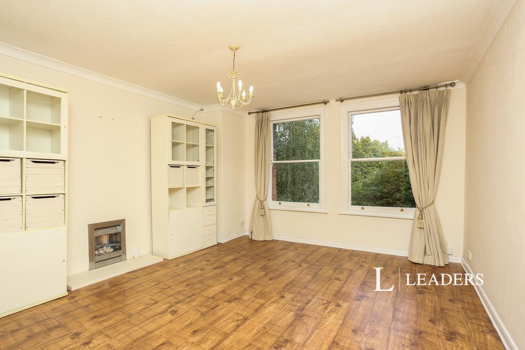 Apartment in London - View 5