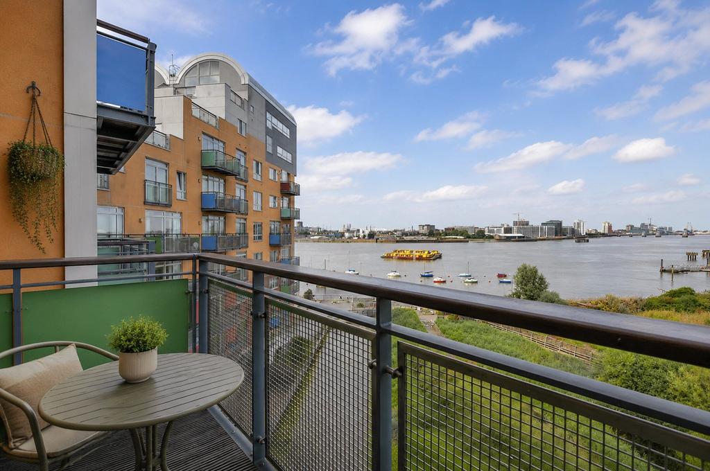 Apartment in London - View 2