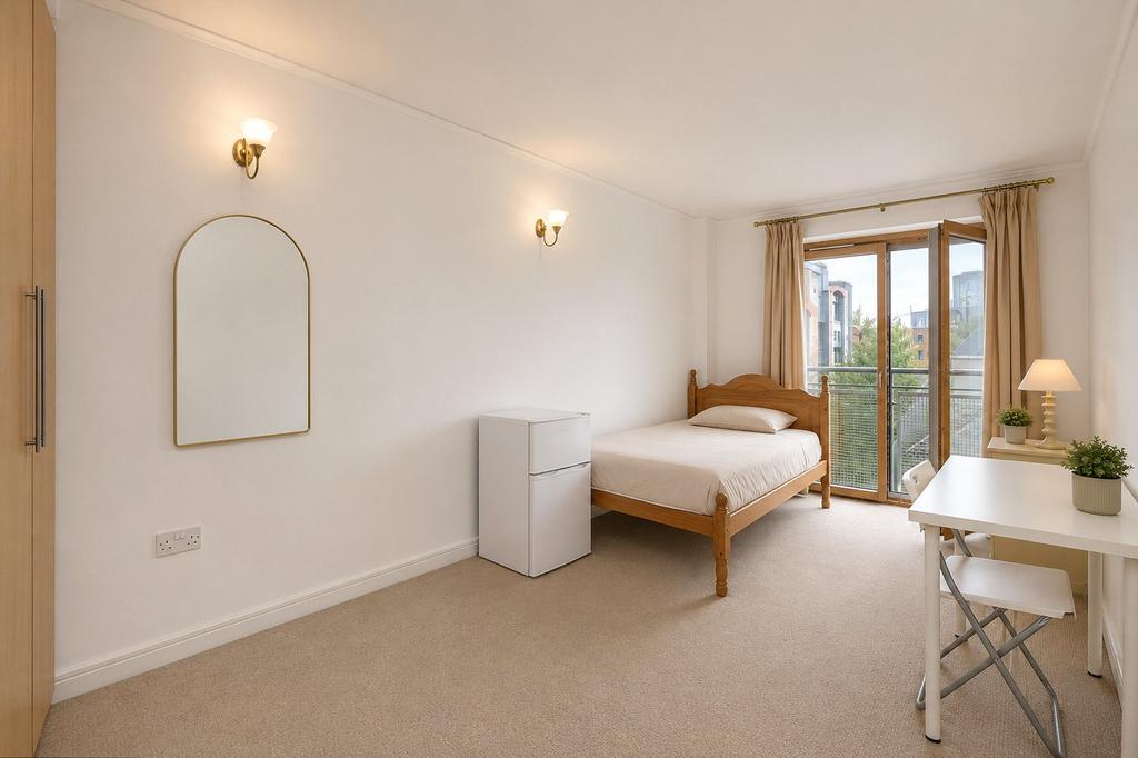 Apartment in London - More