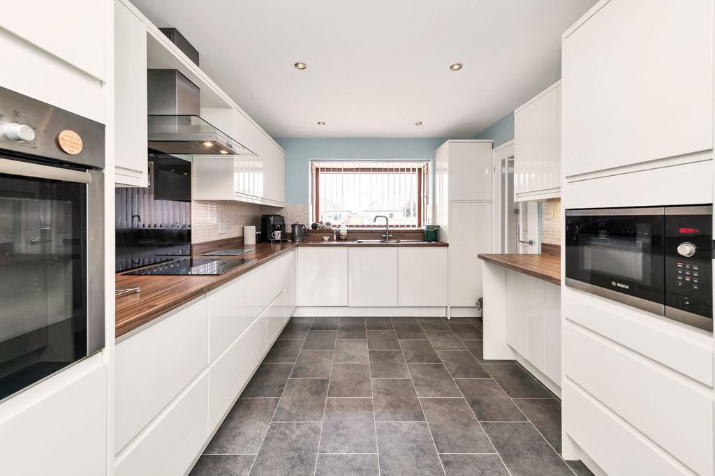 House in East Cambridgeshire, Fordham - View 2