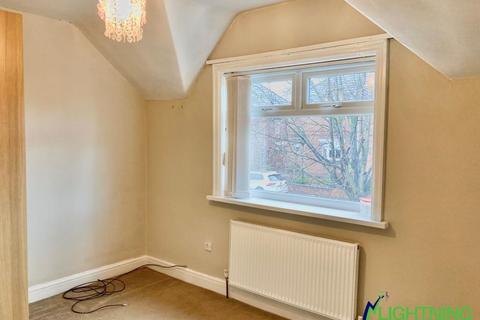 2 bedroom terraced house to rent, Broadway, GATESHEAD NE9