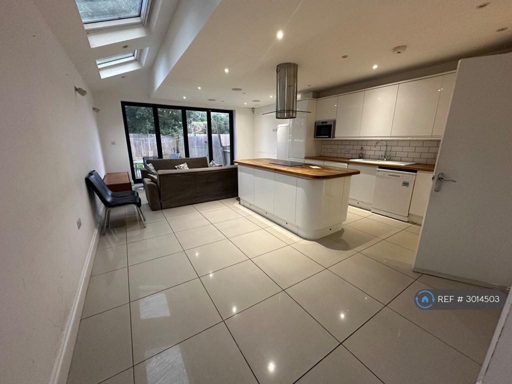 House in Peckham,,Nunhead , Dulwich, Camberwell, Brixton - View 3