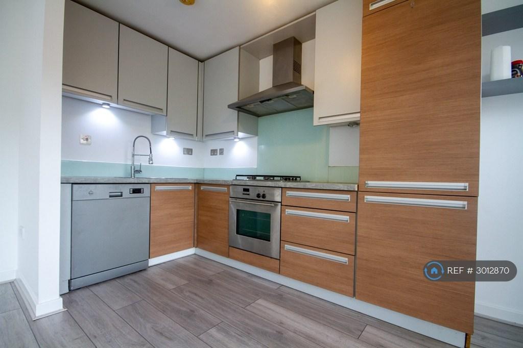 Apartment in London - View 5