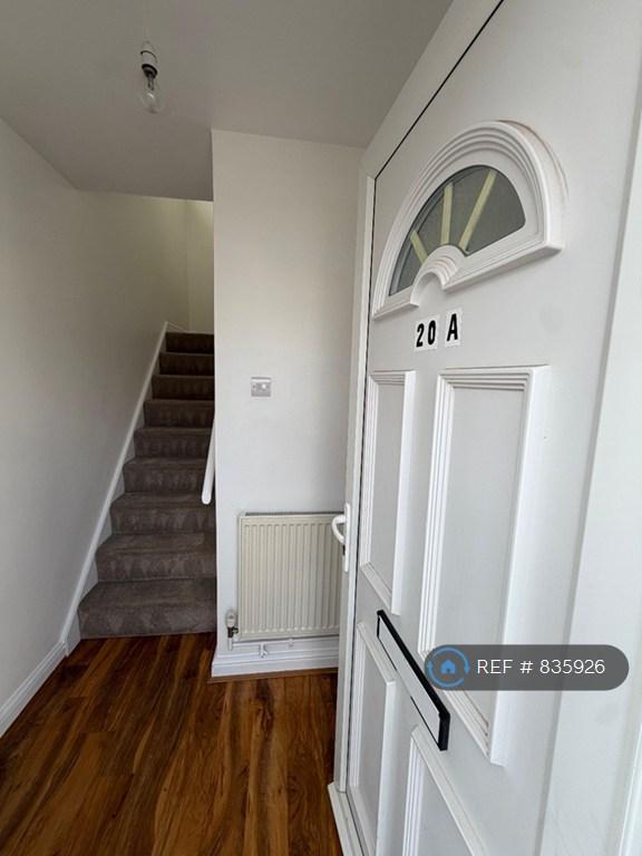 Apartment in Bristol - View 2