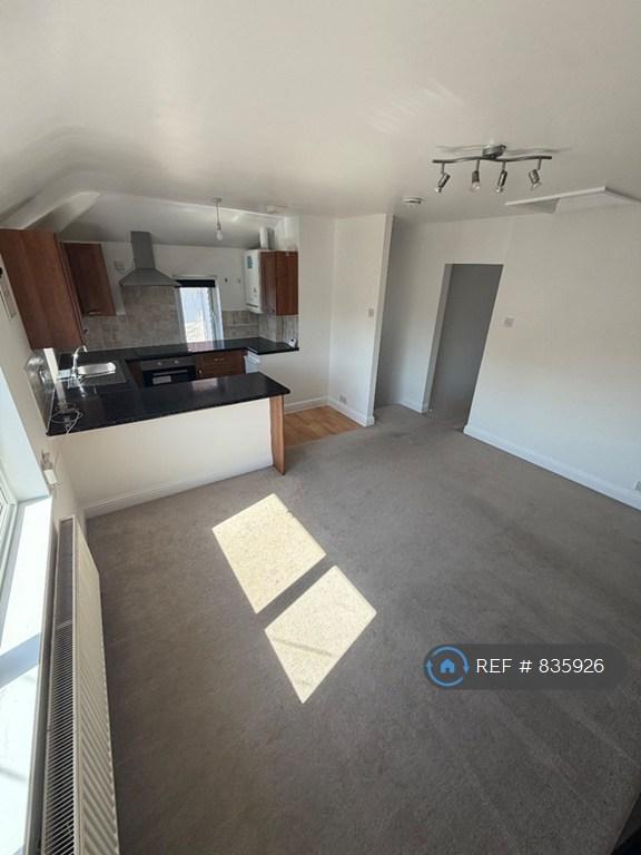 Apartment in Bristol - More