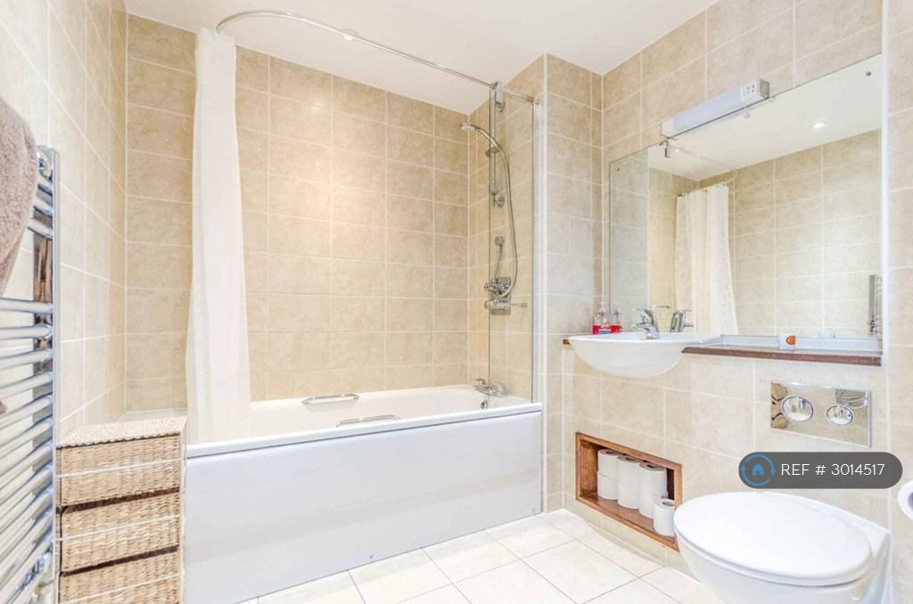 Apartment in London - View 5